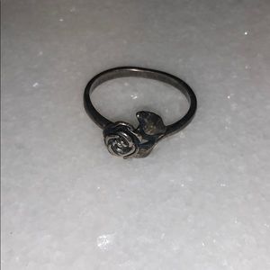 james avery rose ring!!